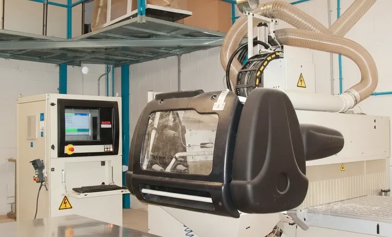Pantografo CNC in lavorazione