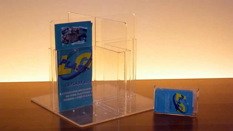 Porta depliant da banco in plexiglass
