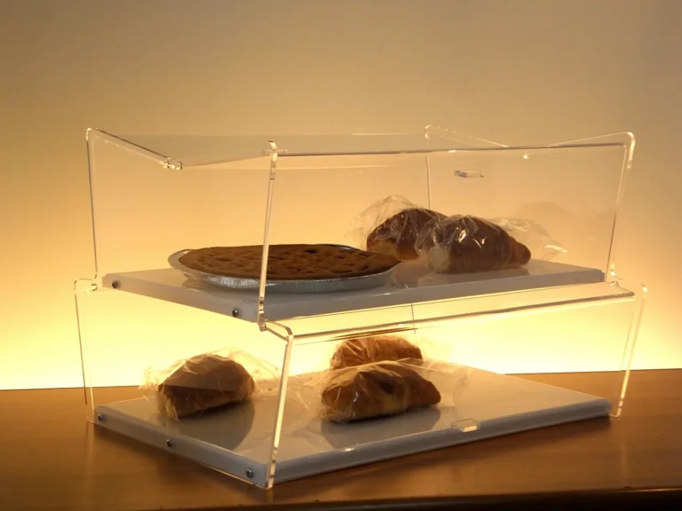 Vetrina per brioches in plexiglass a due piani, modello Castle