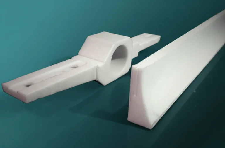 Componenti meccanici in tecnopolimeri lavorati a CNC da LGPLAST — foto 1